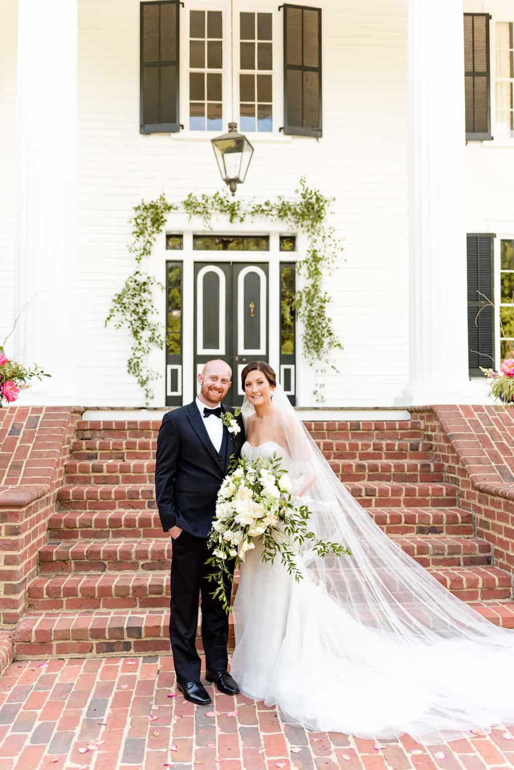 Rose Hill Estate Wedding With Professional Wedding Planning